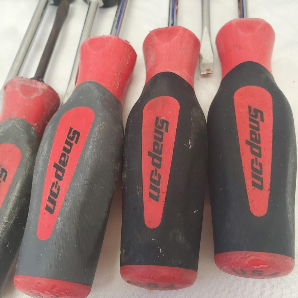 Lot of 7 Snap On Tools RED Soft Grip Flat Tip Screwdriver Set LOT-124