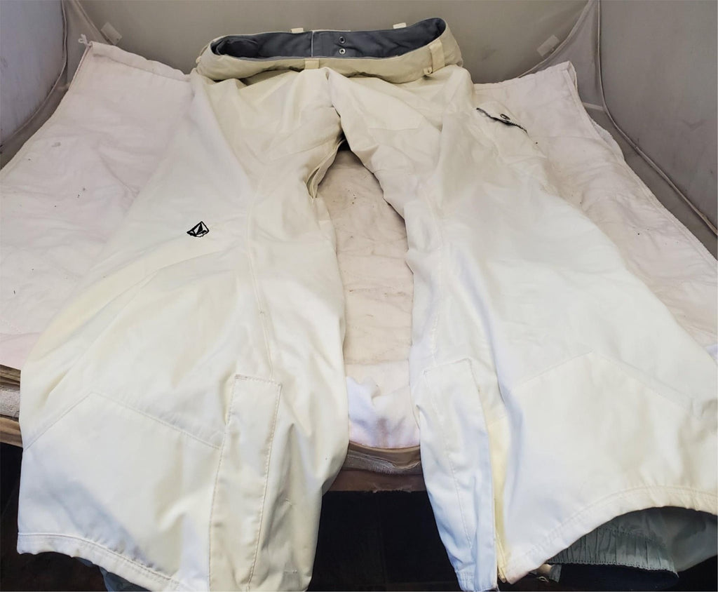 Men's Volcom Slightly Removed Size S White Fluorite Insulated Pant