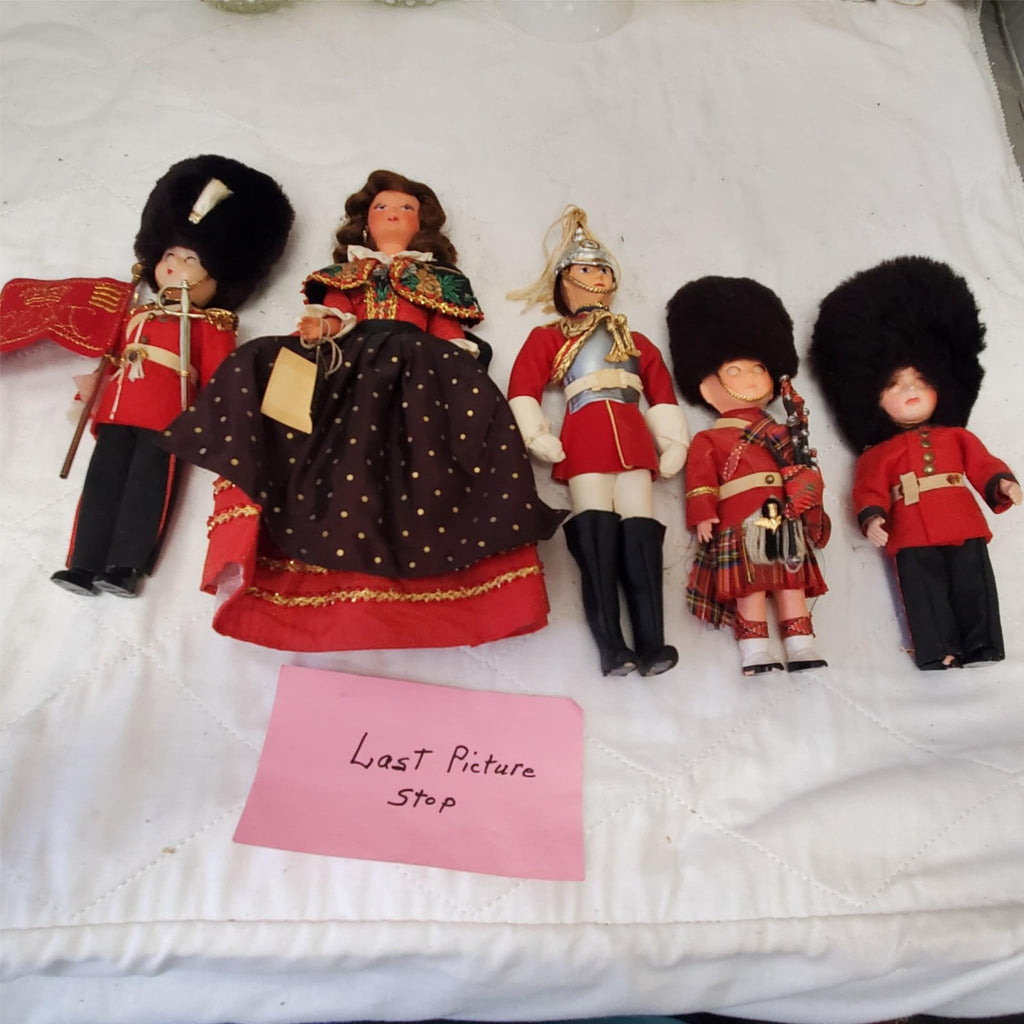 Lot of British Royal Guard Dolls, Collectors Costume Dolls by Peggy Nisbet