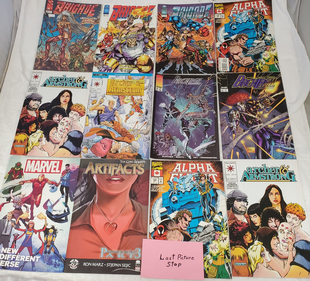Lot of 12 Brigade Archer & Armstrong Artifacts Backlash & Marvel Comic Books #20