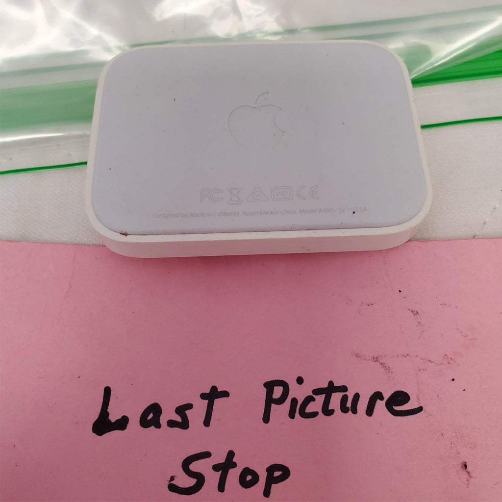  Apple A1605 Iphone white Lightning Charging Dock