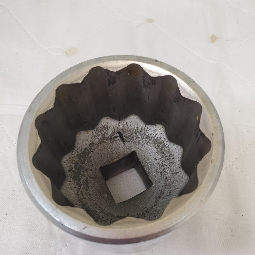 PROTO 5784  2-5/8" U.S.A Professional Socket 1" LOT-733