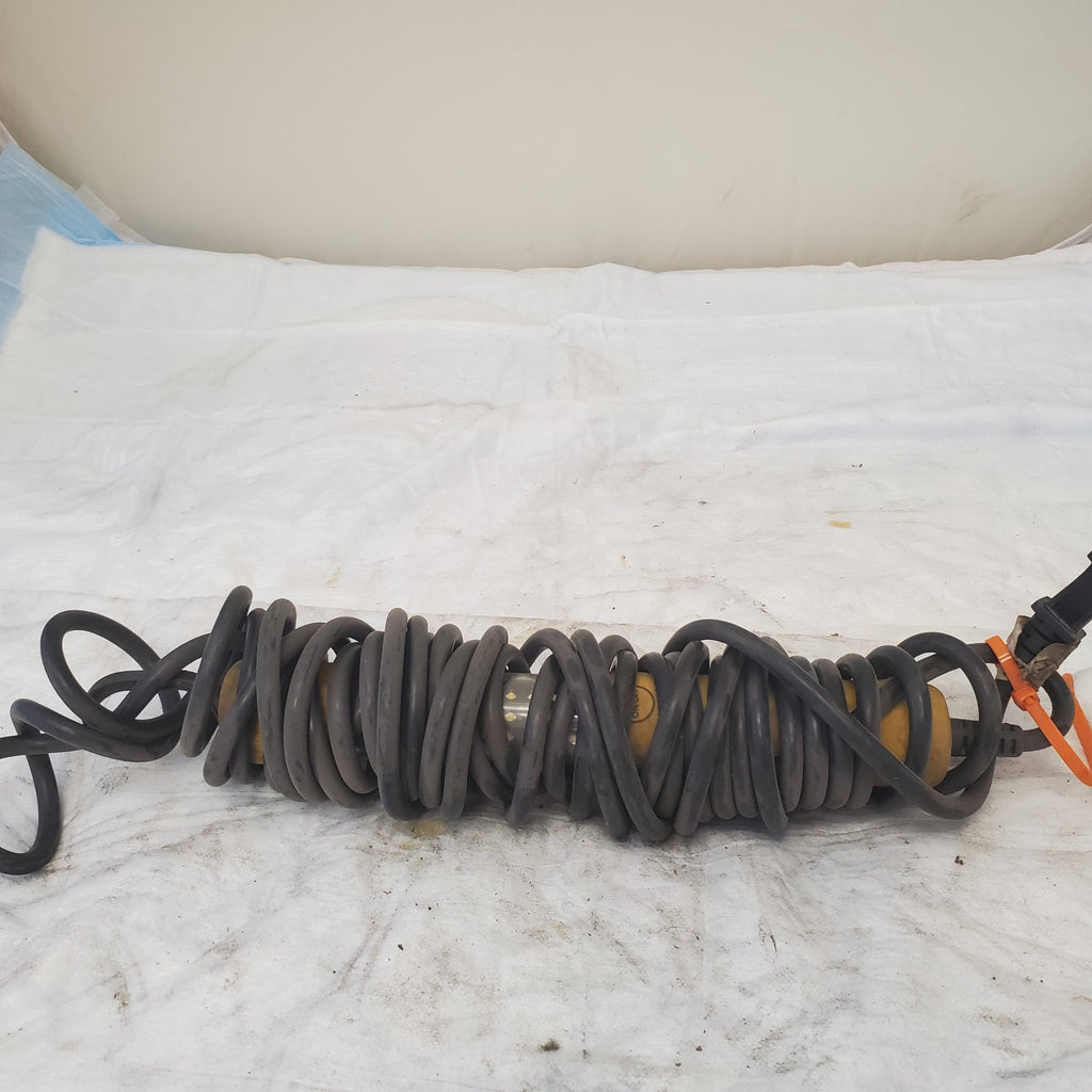 General Manufacturing 13 Watt Stubby II Fluorescent Light