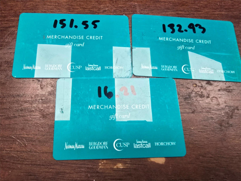 Neiman Marcus Gift Cards Total Balance $300.69