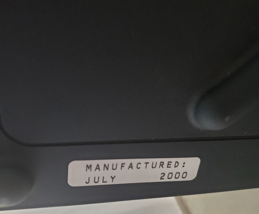 Used InFocus Proxima DP9260 LCD Projector with Case