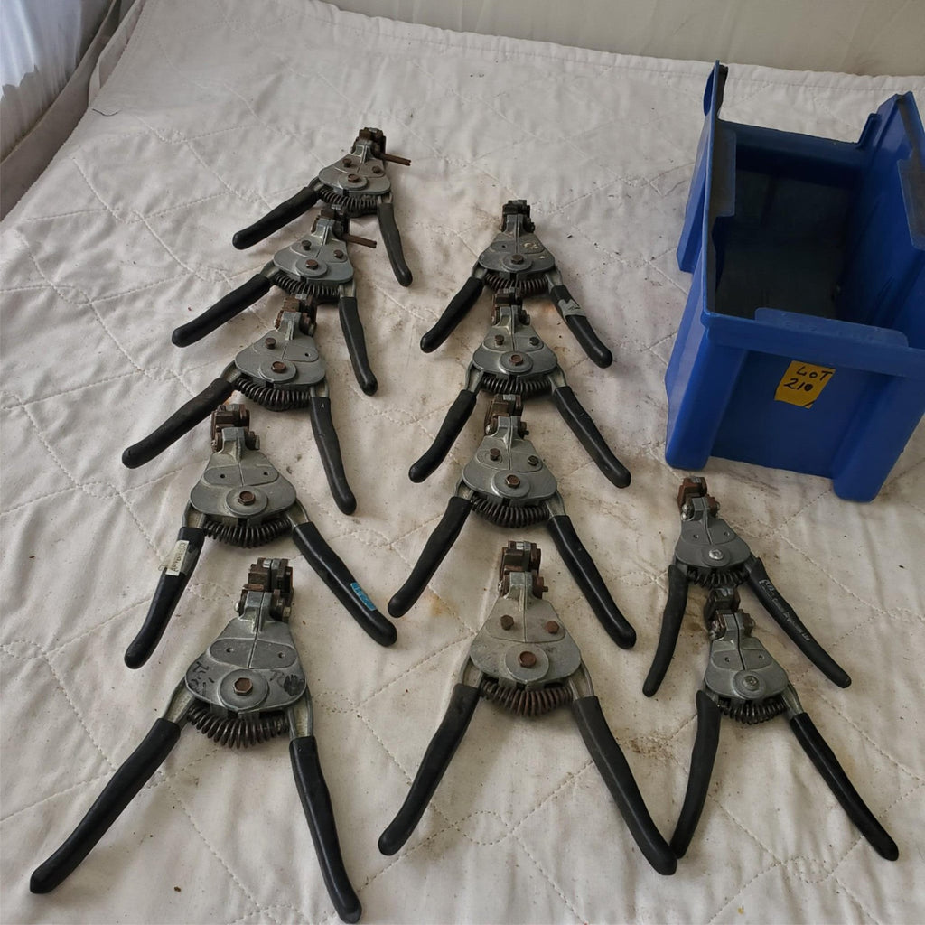 Lot of Vintage Custom Stripmaster Wire Stripper Hand Tools Lot 210