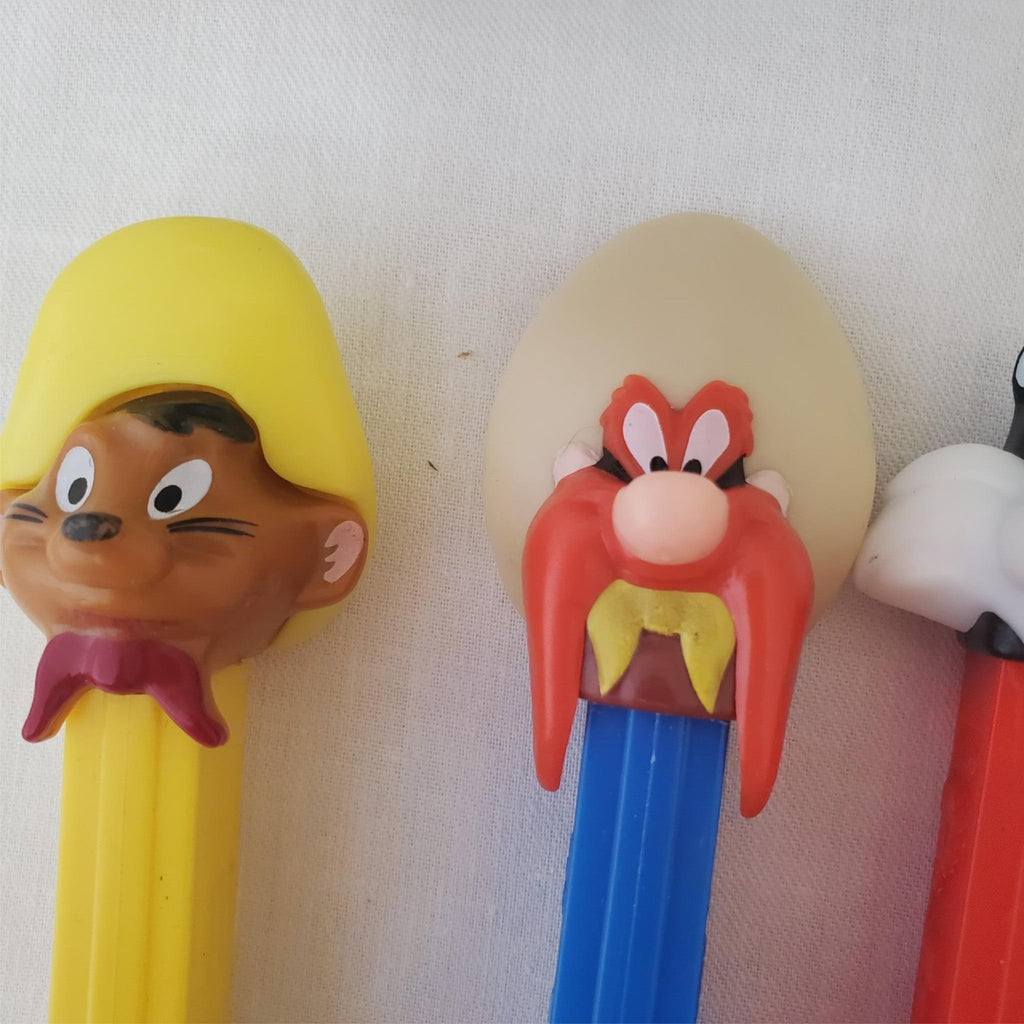 Supermario Bros. 30th Amiibo with Retro Arcade and Pez