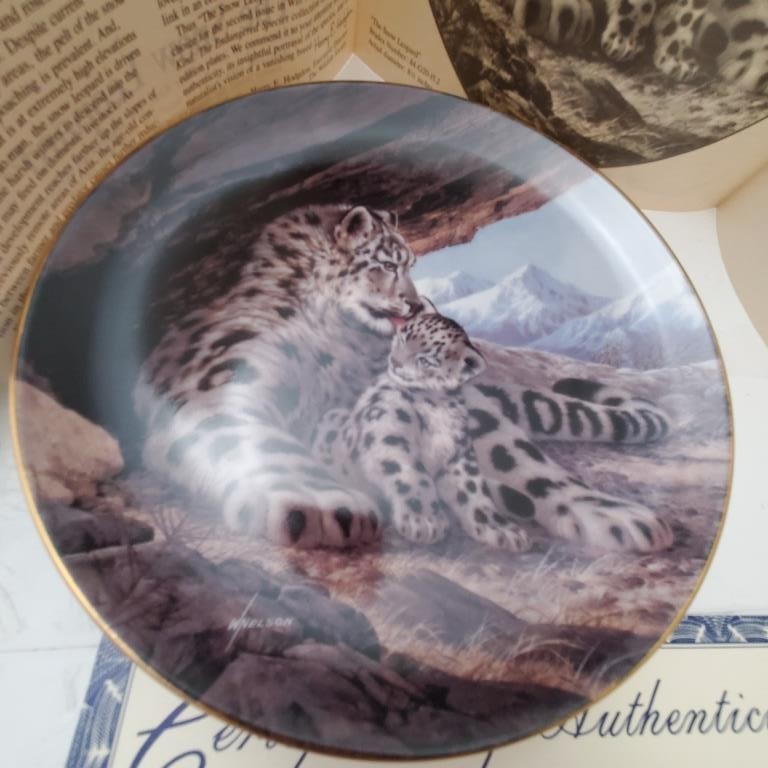 The Snow Leopard and Wildlife Society Collectors Plate by Will Nelson
