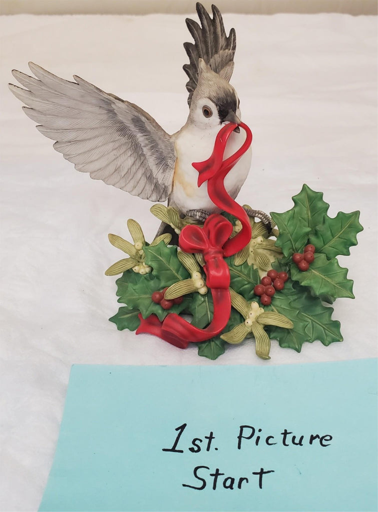 Lenox 1999 Christmas Tufted Titmouse Porcelain Bird Figurine Holiday Decor