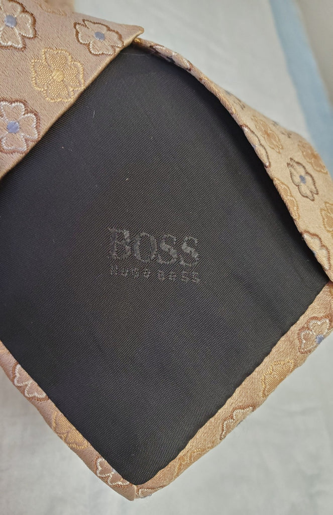 BOSS HUGO BOSS Mens Tie 100% Silk Italy