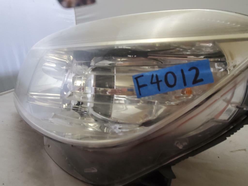 08-11 MB C230 C250 C300 C350 W204 LEFT FRONT DRIVER HEADLIGHT A2048208761