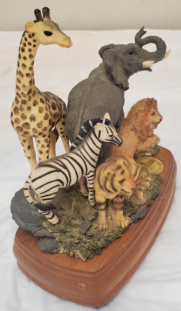 Westland Limited Edition Natures Images Zoo Animals Music Box Born Free