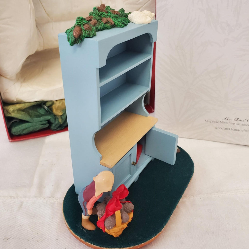 Hallmark Keepsake Ornaments Mrs. Calude Cupboard Mini Ornaments w/ Display Piece