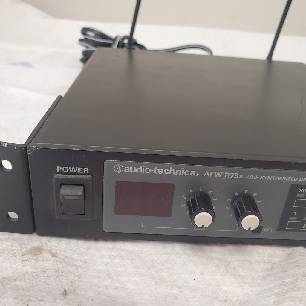 Vintage Audio-Technica ATW-R73x UHF Receiver 120V 60hz 9W - Rackmountable