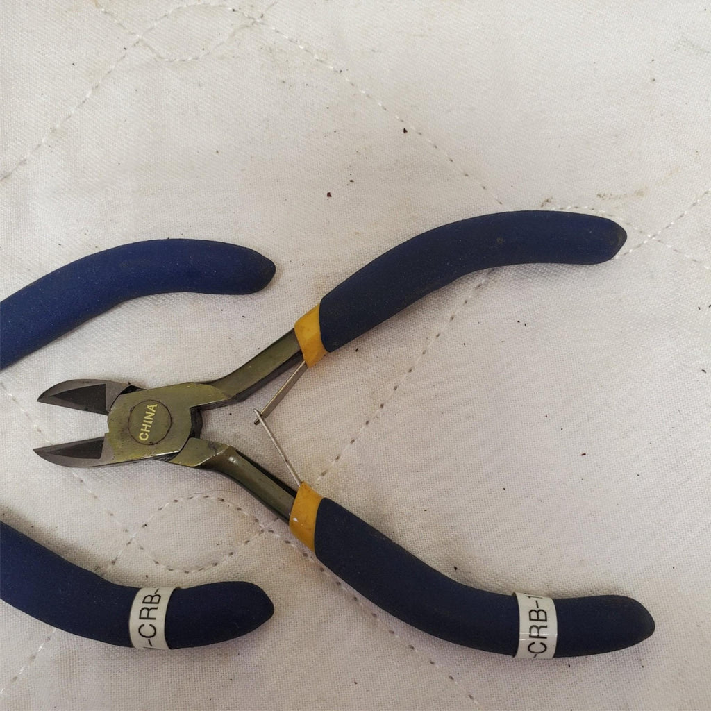 Lot of 4 Kobalt Chrome Nickel Jewelry Pliers with Dipped Handles LOT-665