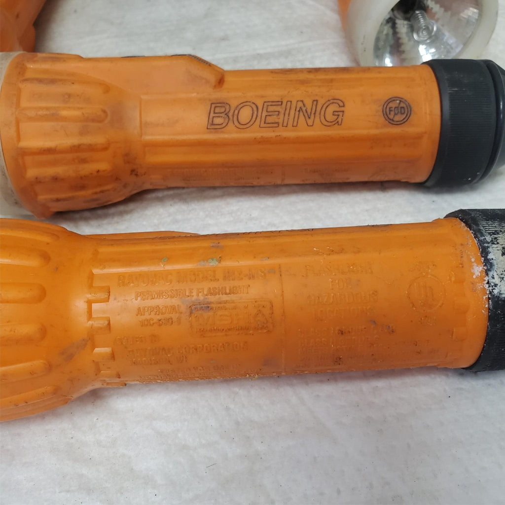 Set Of 10 Rayovac/Boeing  Industrial Grade Flashlight Model IN2-MS Lot 85