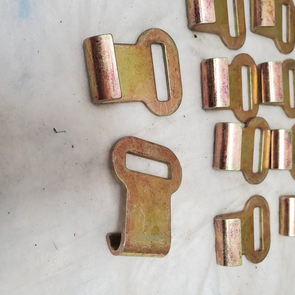 Lot of 18 Kemper Belt Hook Latch