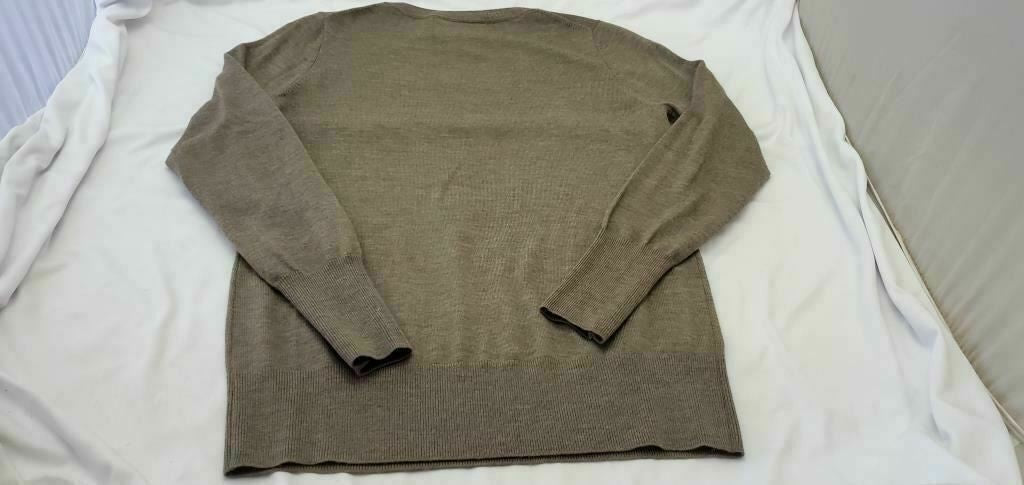 Banana Republic 100% Merino Wool Brown V-Neck Men's Sweater Size Large
