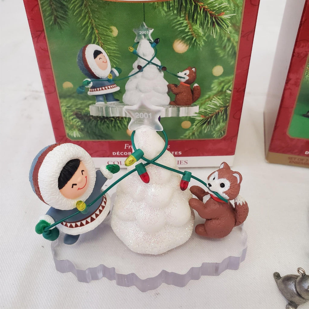 Set of 2 Hallmark Keepsake Ornament Frosty Friends #1