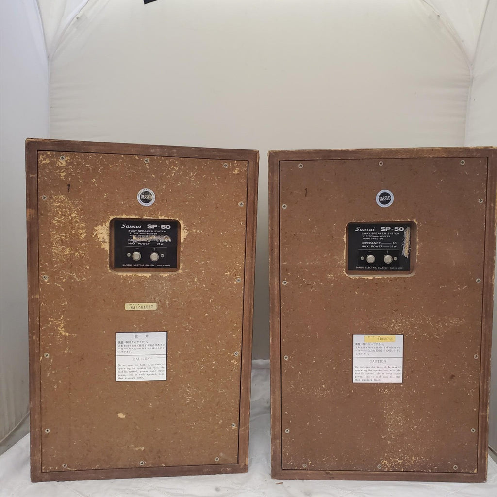 Set of 2 Vintage Sansui SP-50 2 Way Speaker System
