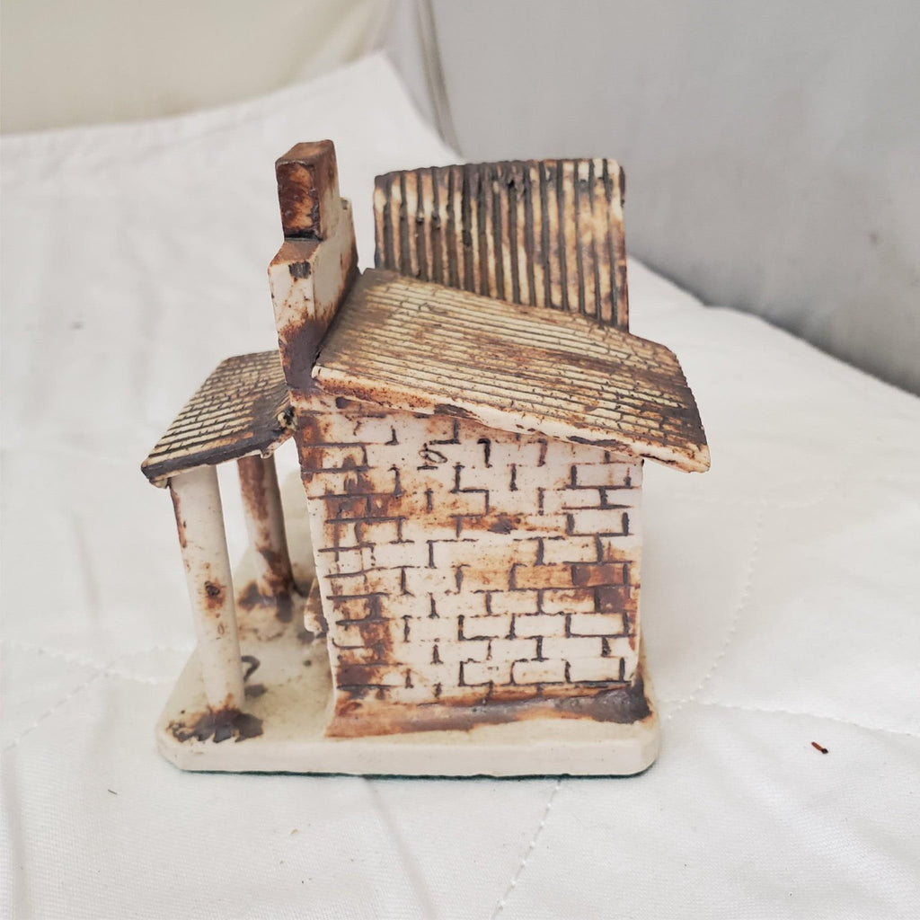 Windy Meadows Pottery Bakery Store 1850 Small Village Collectibles