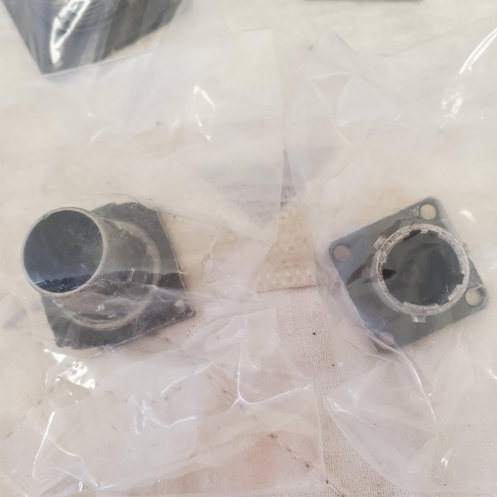 Lot of Cylinder Pipe Muffler Connector LOT 331