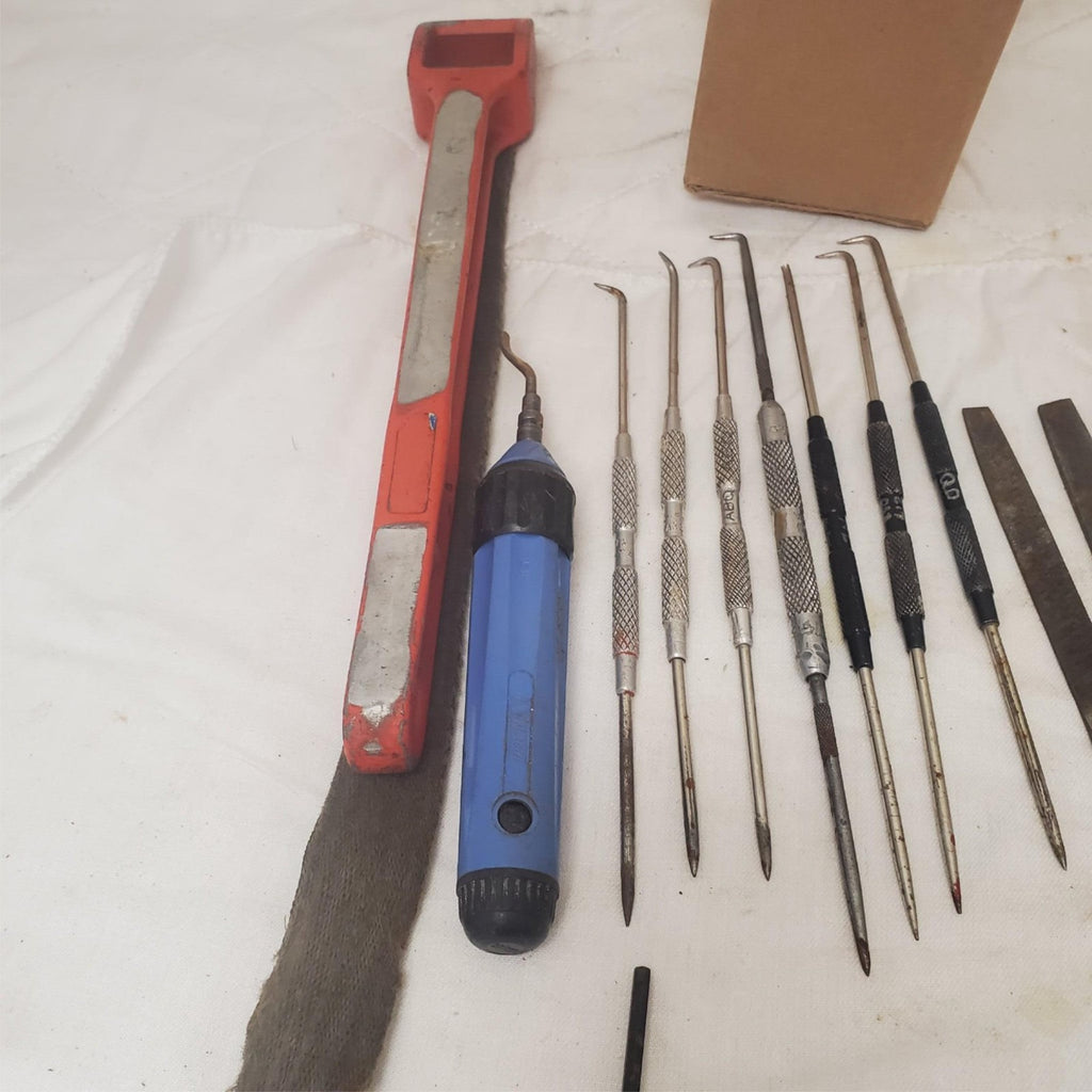 Lot of Assorted Hand Tools Files Screwdrivers Picks and Allen Wrenches LOT-766