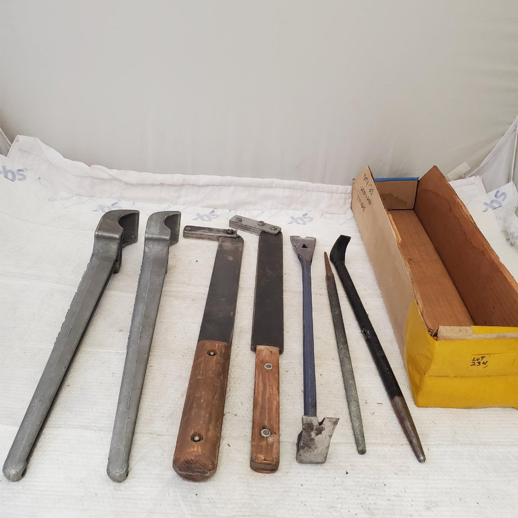 Lot of Tools 18 inch Erie Tools and 35-MLG1-001 LOT-234