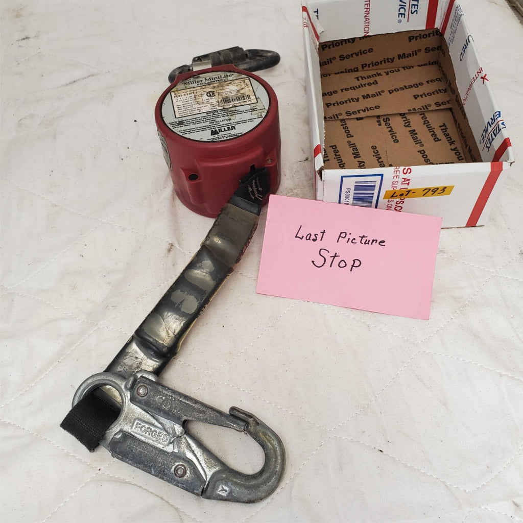 Miller MiniLite FL11-1/11ft Fall Limiter with Safety Harness LOT-793
