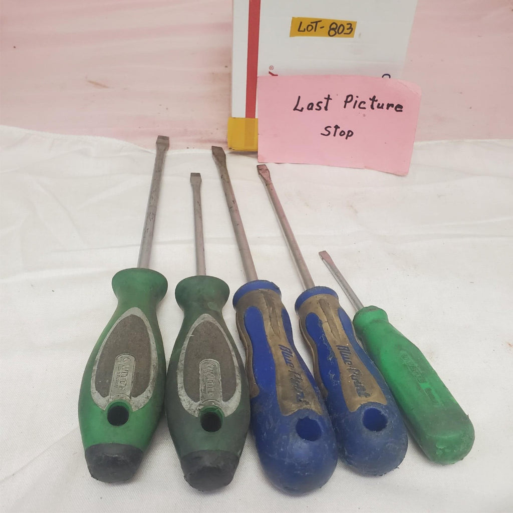 Mixed Lot of 5 Flat Head Screwdrivers LOT-803