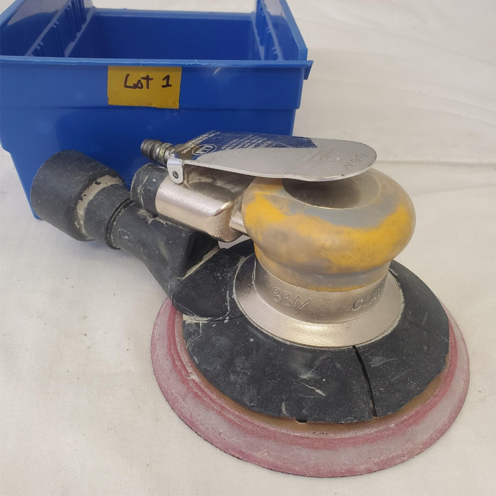 Clayton Pneumatic Jitterbug Random Orbit Air Palm Sander LOT-1