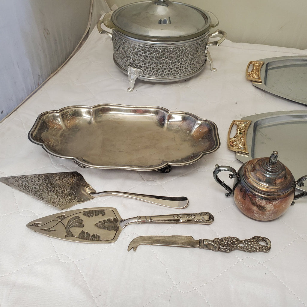 Vintage Silverplate Gravy Serving Boat Tray Dish