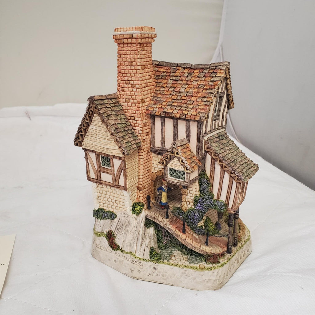 David Winter's Cottages Mad Baron Fourthrite's Folly 1992