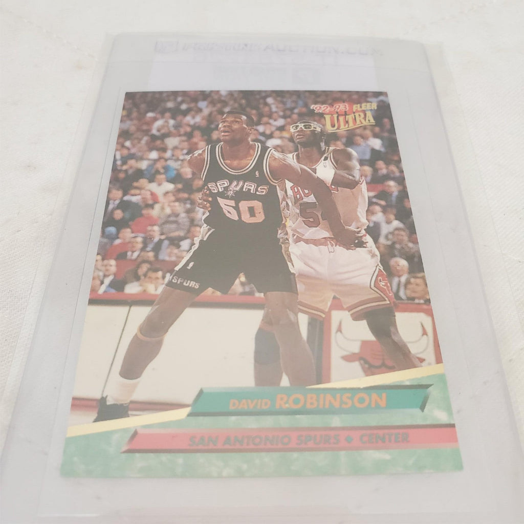 92-93 Fleer Ultra #167 David Robinson San Antonio Spurs Basketball Card