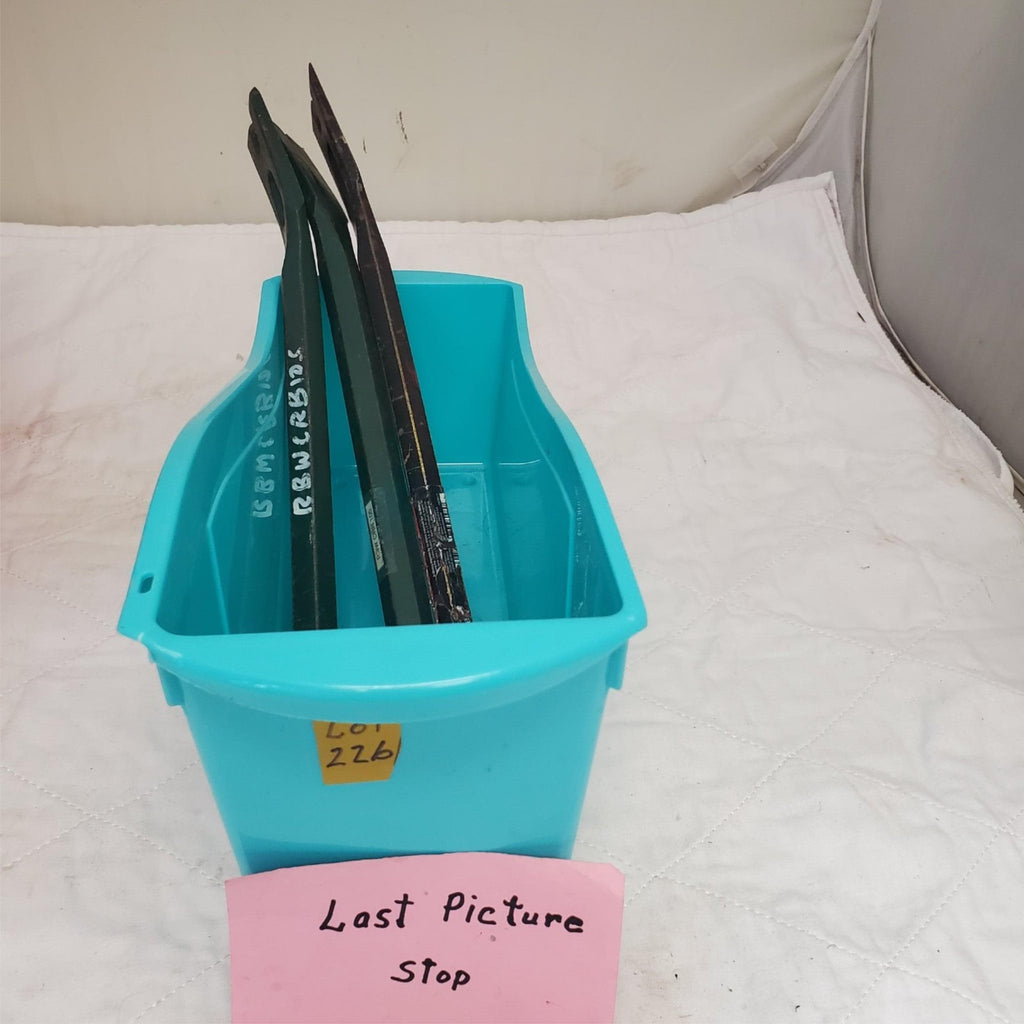 Lot of 3 High Leverage Gooseneck Pry Bar for Ripping and Prying LOT-226