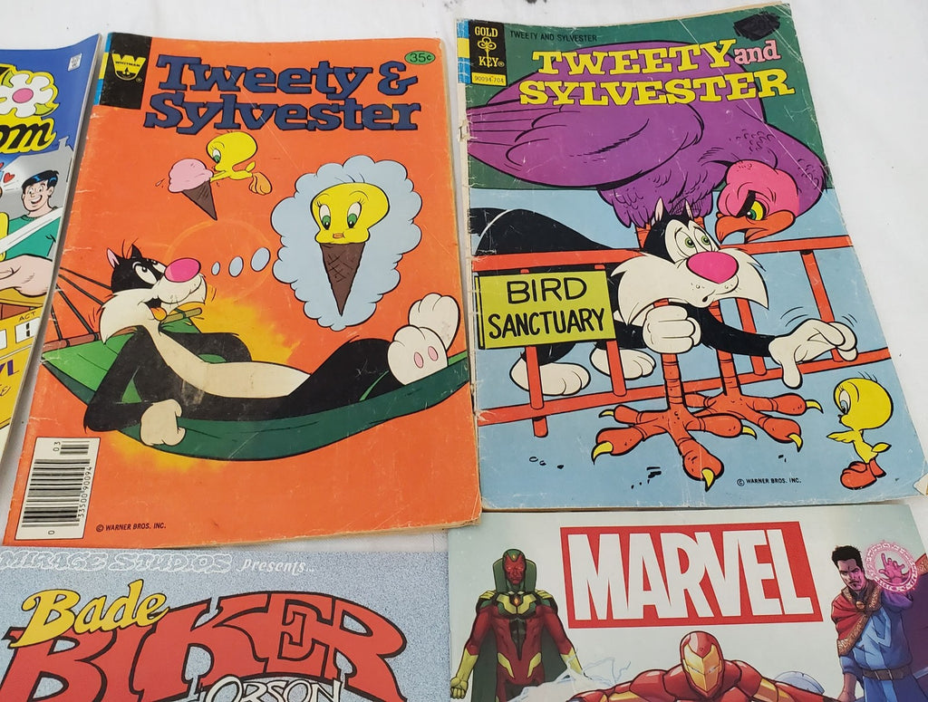 Lot of 12 Cherry Blossom Brigade Marvel The Inspector & Other Comic Books #15