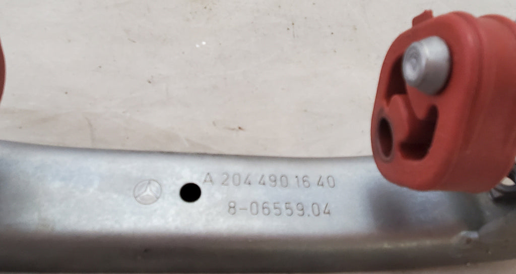 2013 - 2015 A2044901640 Mercedes-Benz, Center Muffler Bracket