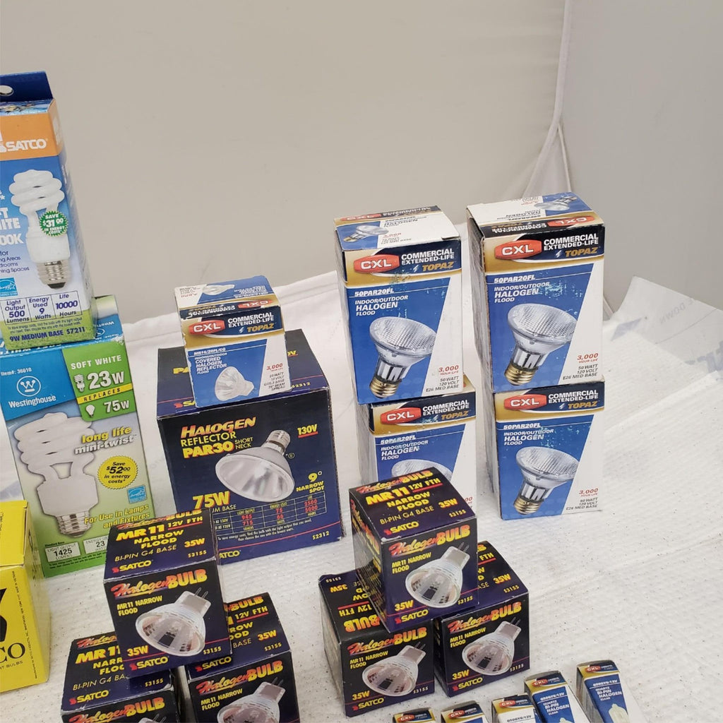 Lot of Multi Brand Assorted Light Bulbs Reflectors