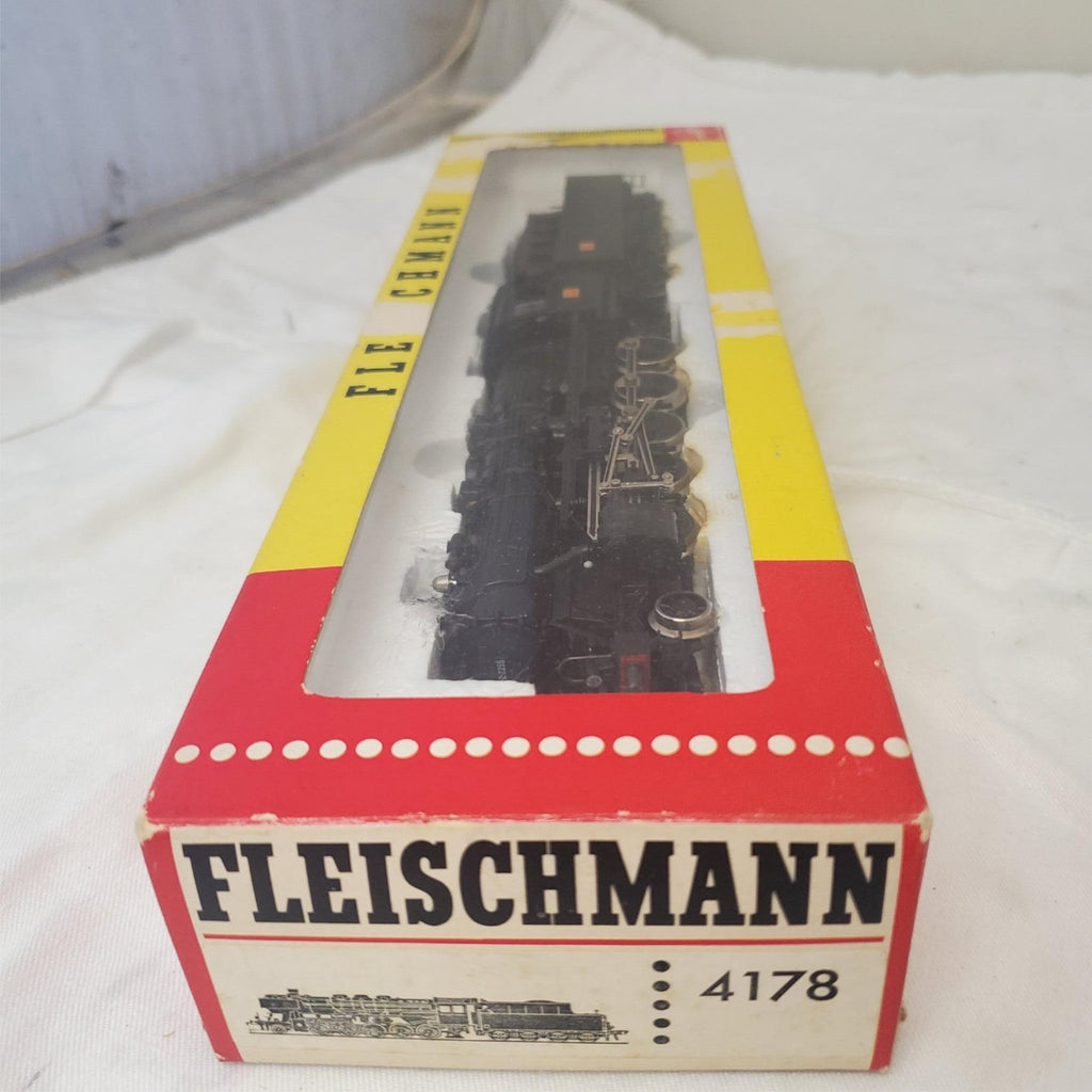 Lot of 2 Fleischmann 4160 and 4178 Toy Train Set