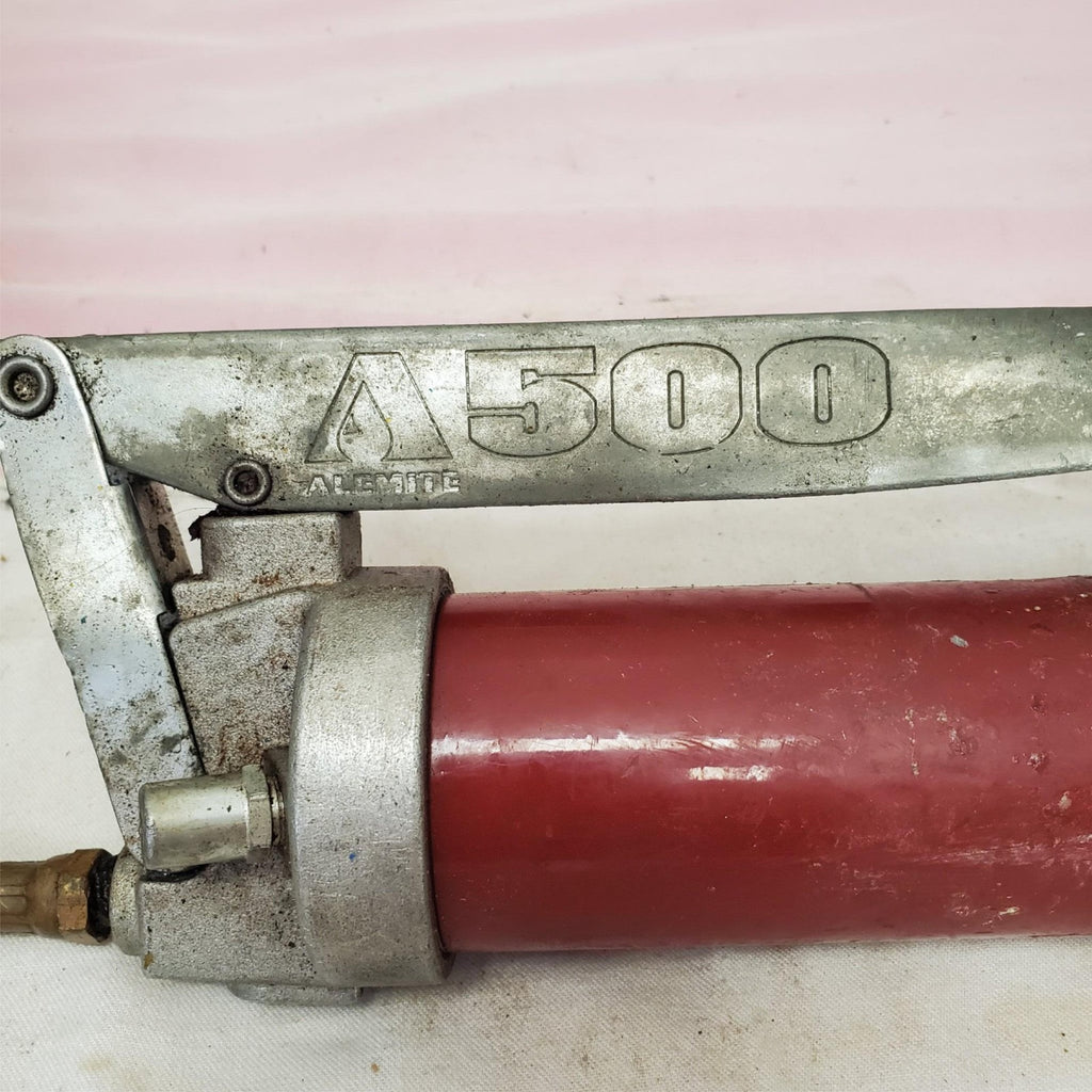 Lot of 2 Pistol Grip Grease Gun Set LOT-946