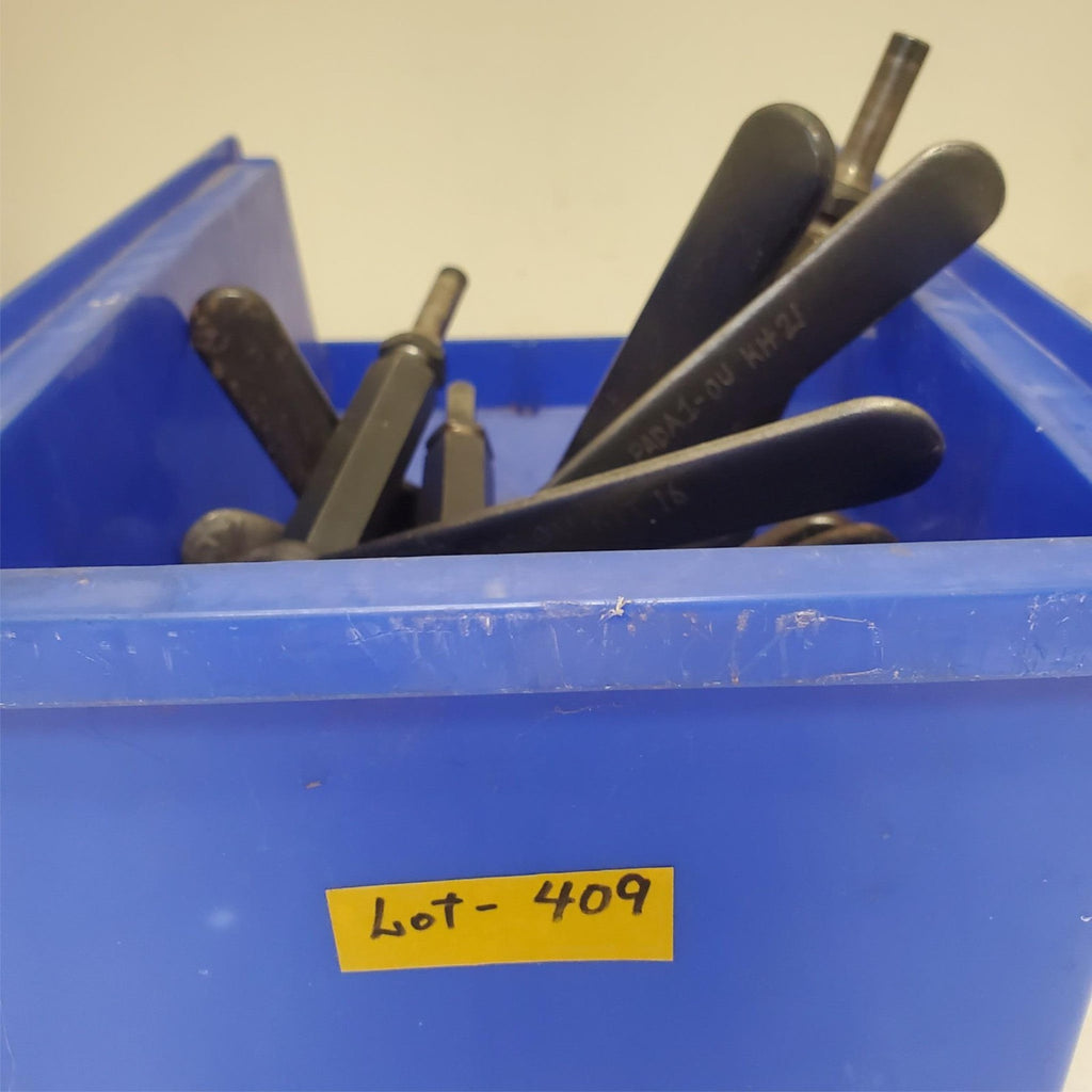 Lot of 10 Assorted Screw Removal Impact Tool LOT-409