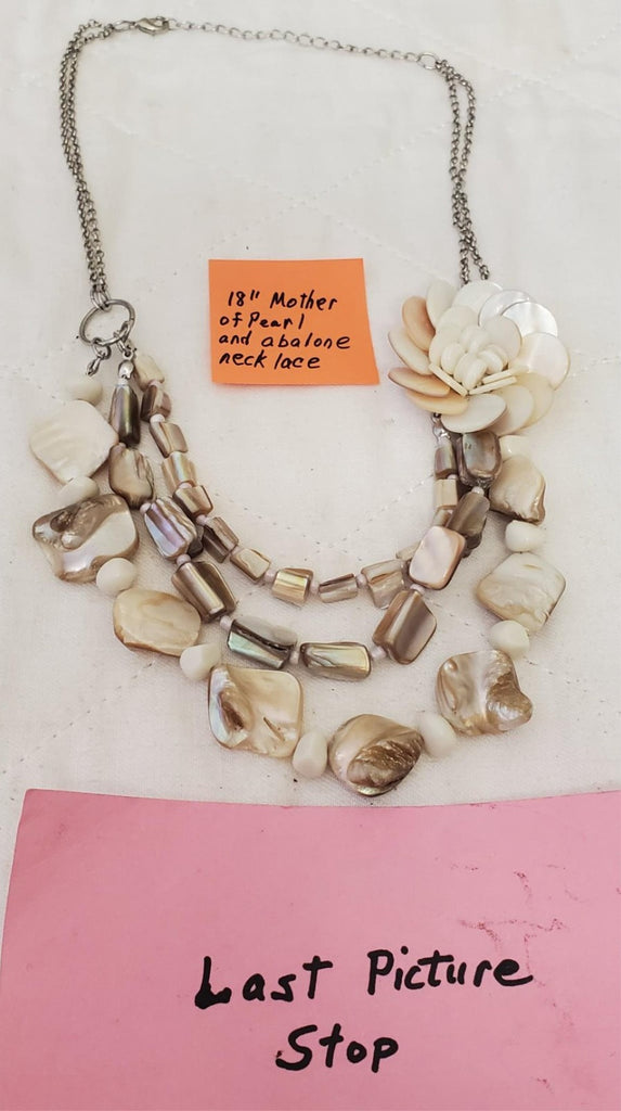 NY Company 18" Abalone Mother of Pearl Necklace