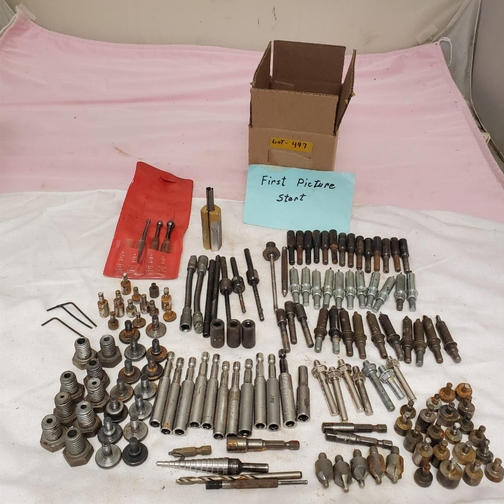 Lot of Assorted Drill Bits Ring Magnetic Nutsetter Threaded Metal Bolts LOT-497