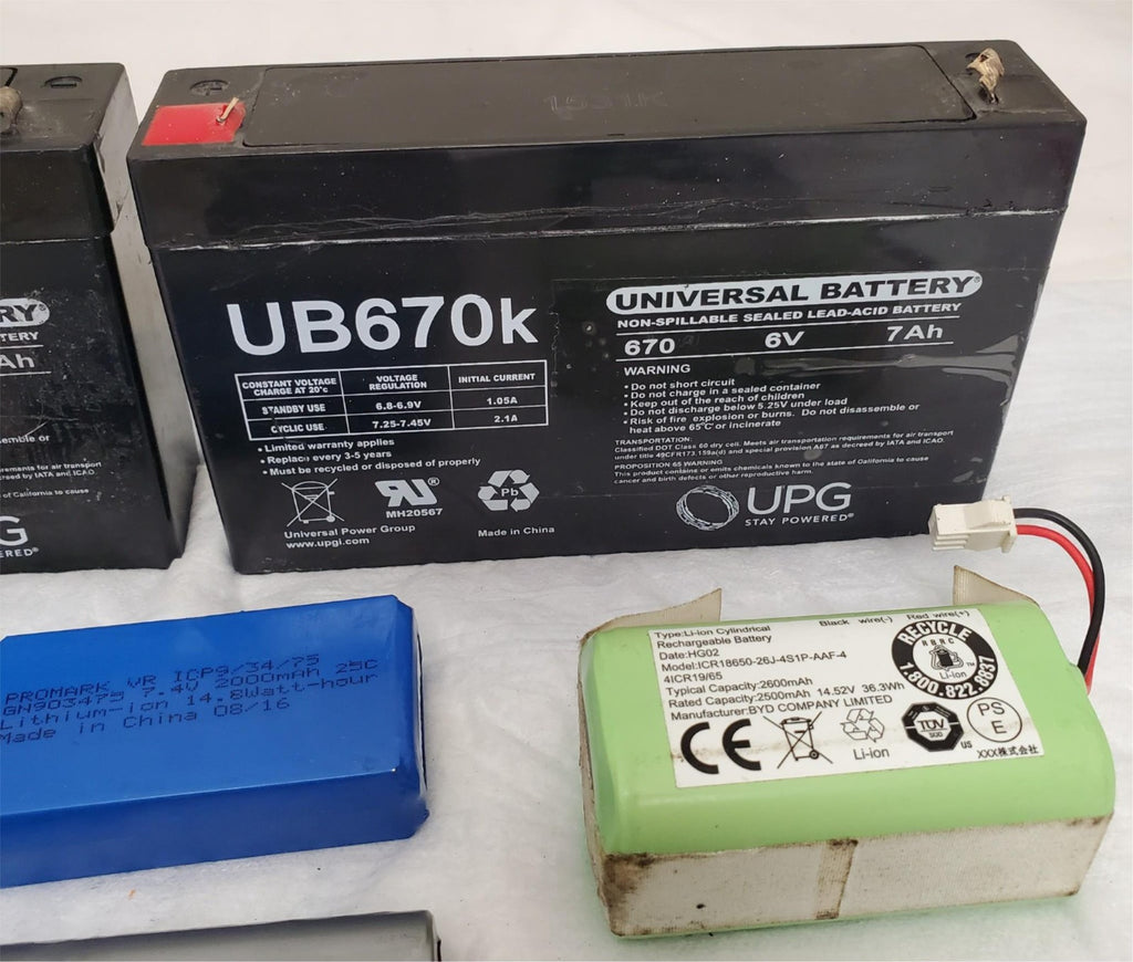 Lot of Various type of NiMH NiCD Universal Battery Package & Aluminium Capacitor