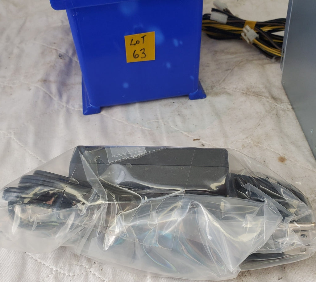 Lot of Dell Laptop Charger 65W & Computer Power Supply 100-240V LOT 63