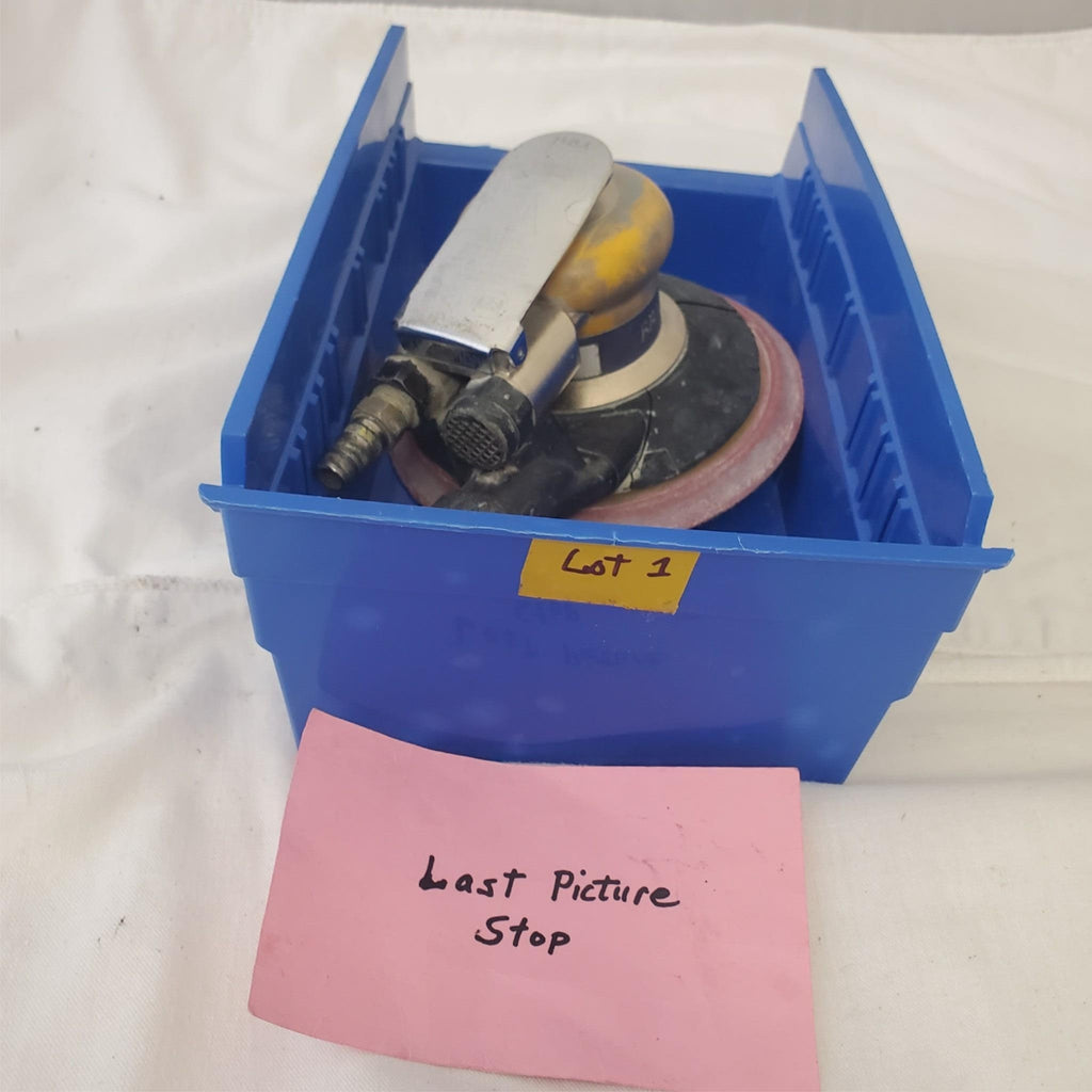 Clayton Pneumatic Jitterbug Random Orbit Air Palm Sander LOT-1