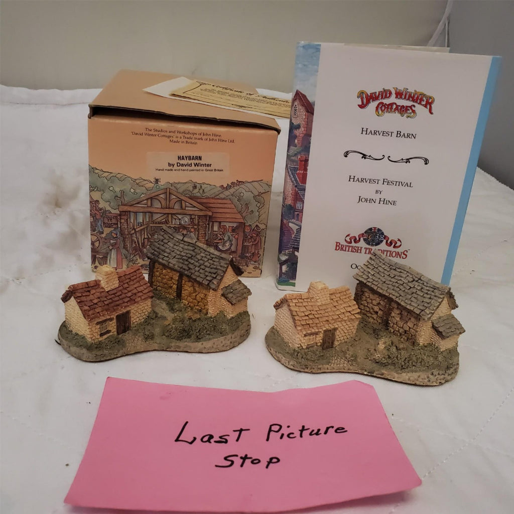 David Winter Cottages Lot of 2 Haybarn with Harvest Barn Harvest Festival Book