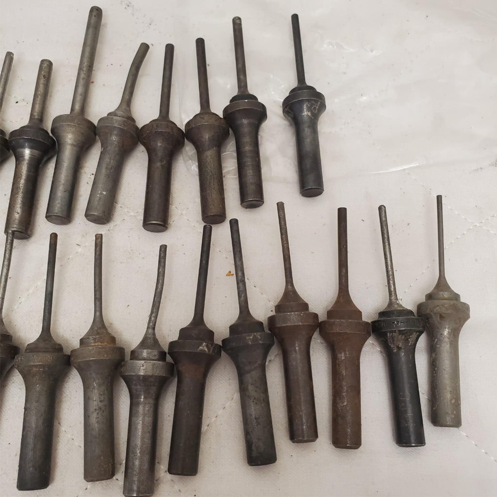 Lot of Rivet Gun Snaps Bit Knock Out Punch Set LOT-445