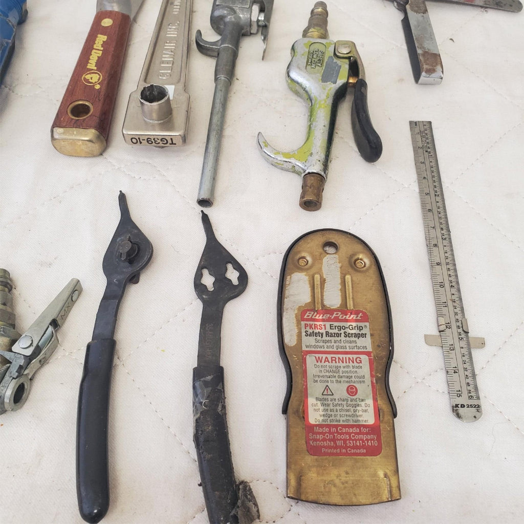 Lot of Assortment of Various Hand Tools LOT 354