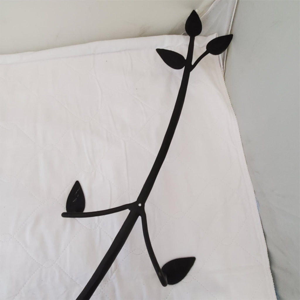 Large Metal Leaf Two Plate Wall Holder